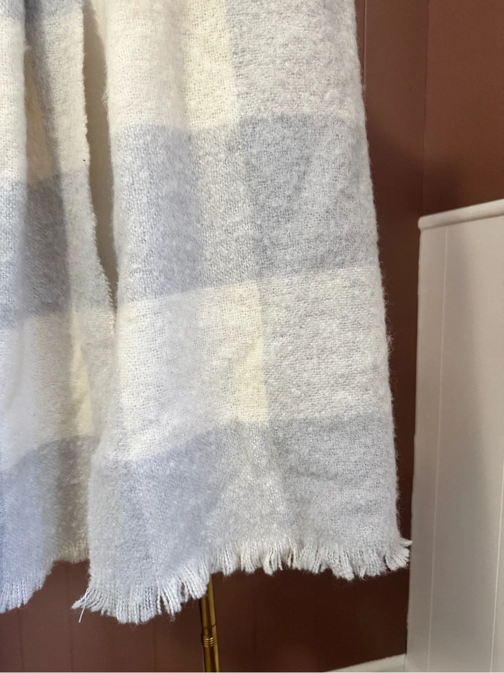 NWT Banana Republic Oversized Wool Blend Plaid Scarf/Wrap
